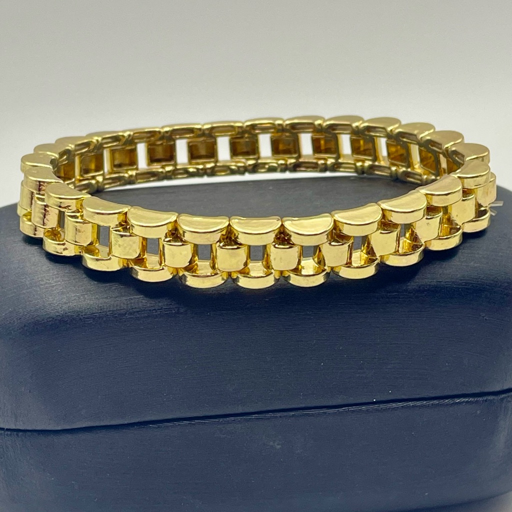 Stretch Watch Band Textured Bracelet Gold Tone 7 Inches
